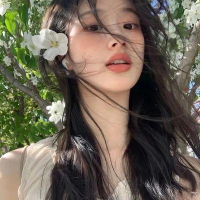 腹黑皇后吊打穿越女